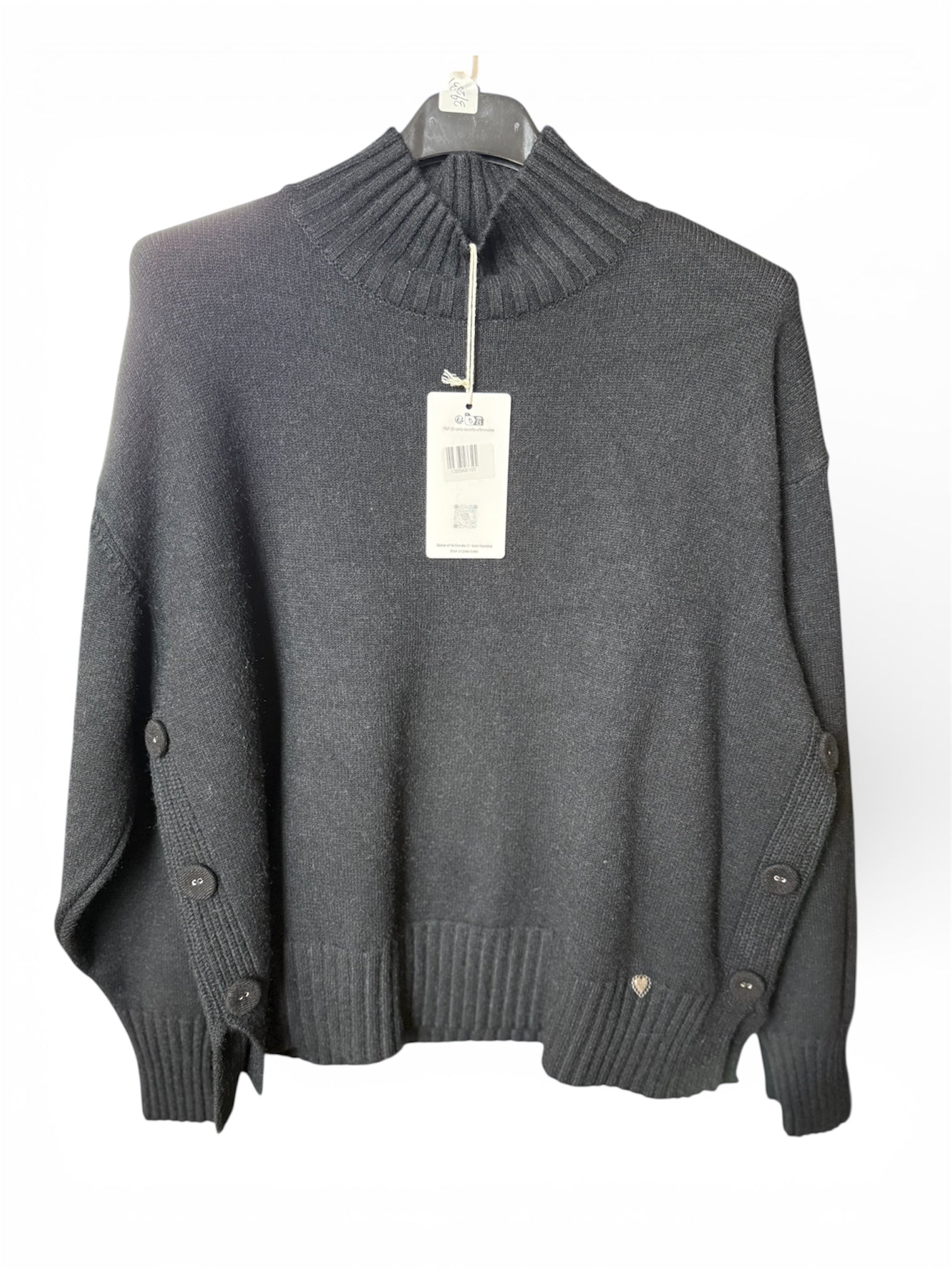 Pull Col Roulé – Boutons Latéraux & Style Chic