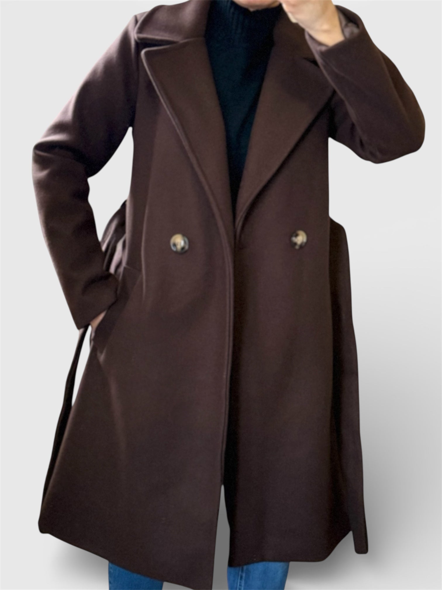 Manteau Laine Mi-Long – Double Boutonnage ￼