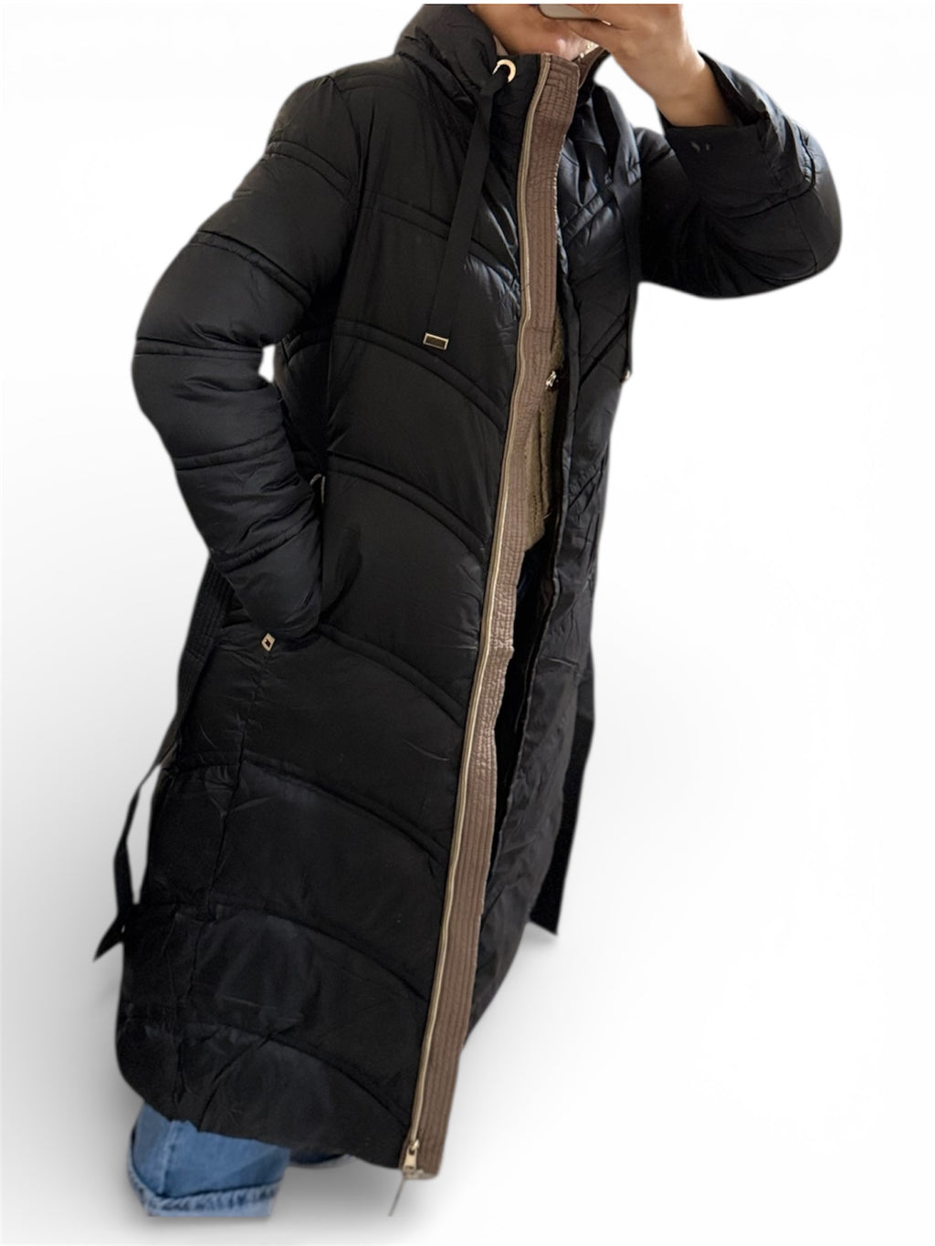 Doudoune Longue – Capuche Amovible & Style Moderne