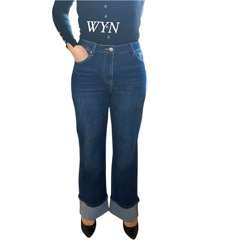 Jean Droit Bleu Foncé – Revers & Style Moderne