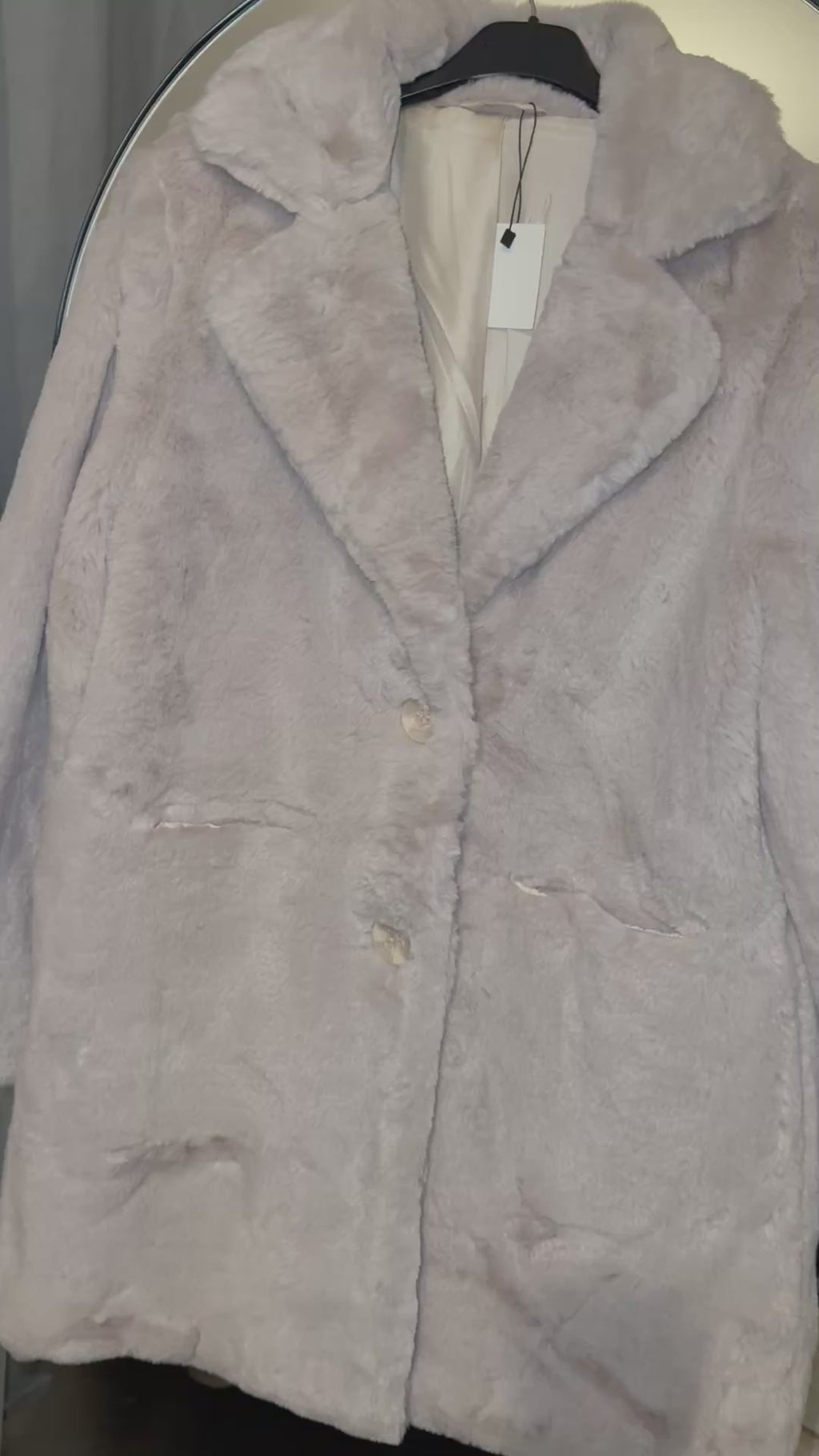 Manteau Fausse Fourrure Mi-Long – Femme